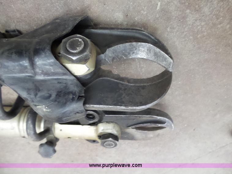 image for item K7204 (2) Hurst hydrualic rescue tools