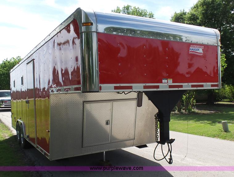 image for item K7207 2007 American Hauler Silver Hawk enclosed cargo trailer