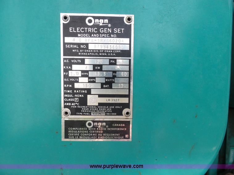 image for item K7207 2007 American Hauler Silver Hawk enclosed cargo trailer