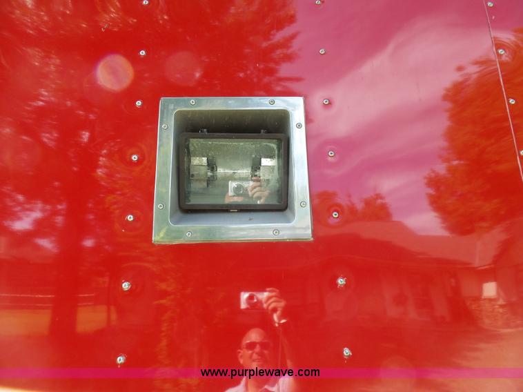 image for item K7207 2007 American Hauler Silver Hawk enclosed cargo trailer