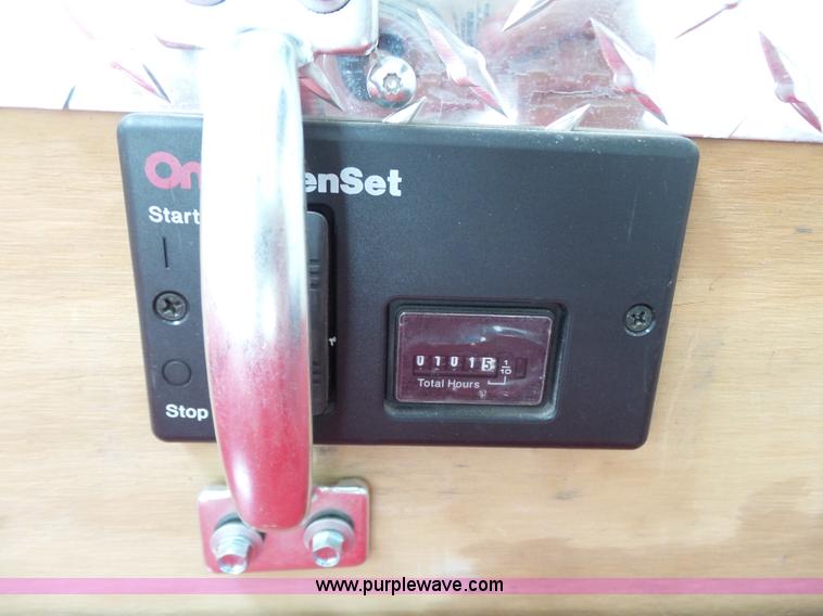 image for item K7207 2007 American Hauler Silver Hawk enclosed cargo trailer