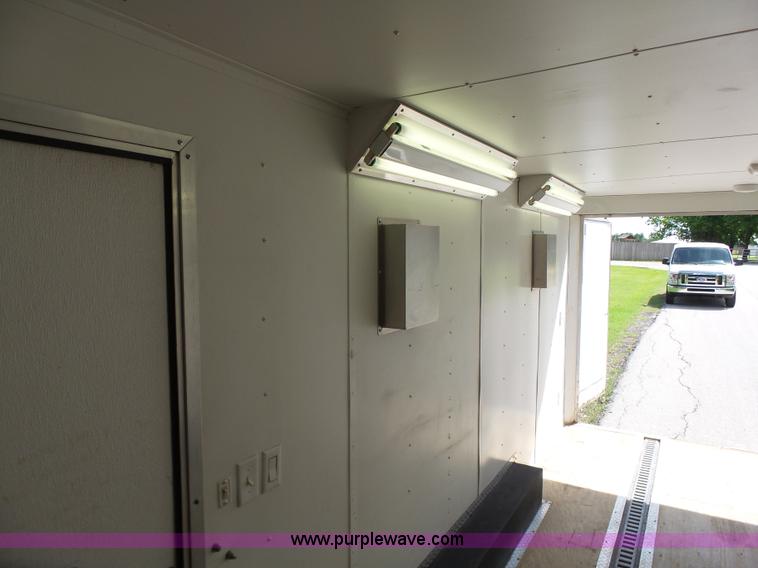 image for item K7207 2007 American Hauler Silver Hawk enclosed cargo trailer