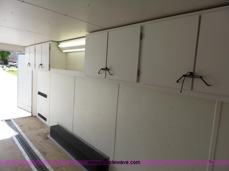 image for item K7207 2007 American Hauler Silver Hawk enclosed cargo trailer