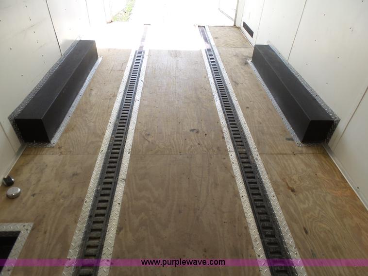 image for item K7207 2007 American Hauler Silver Hawk enclosed cargo trailer