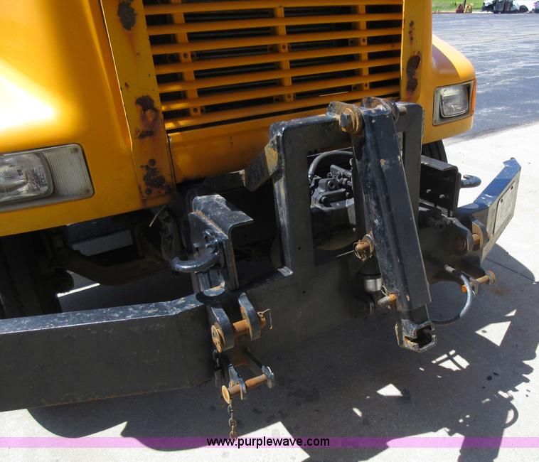 image for item K7851 2000 International 4900 dump truck