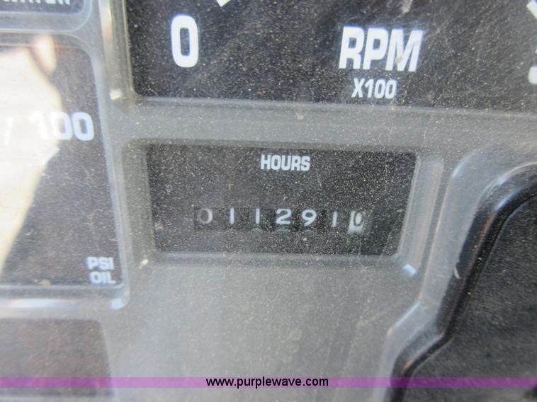 image for item K7851 2000 International 4900 dump truck