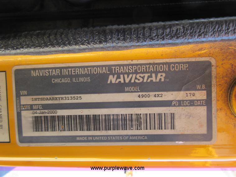 image for item K7851 2000 International 4900 dump truck