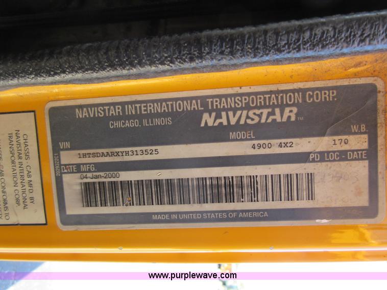 image for item K7851 2000 International 4900 dump truck