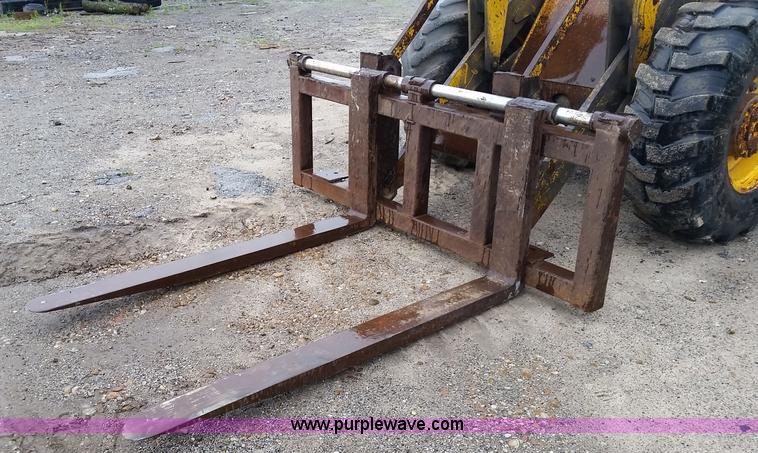 image for item K7894 1974 Allis Chalmers 840 wheel loader