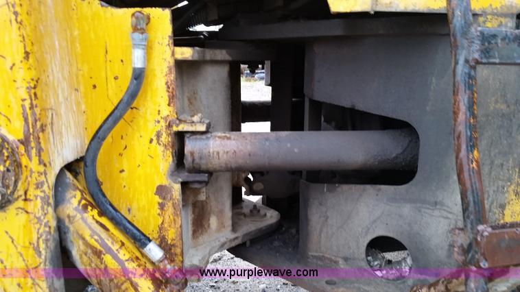 image for item K7894 1974 Allis Chalmers 840 wheel loader