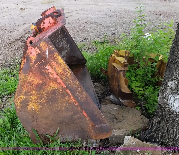 image for item K7894 1974 Allis Chalmers 840 wheel loader