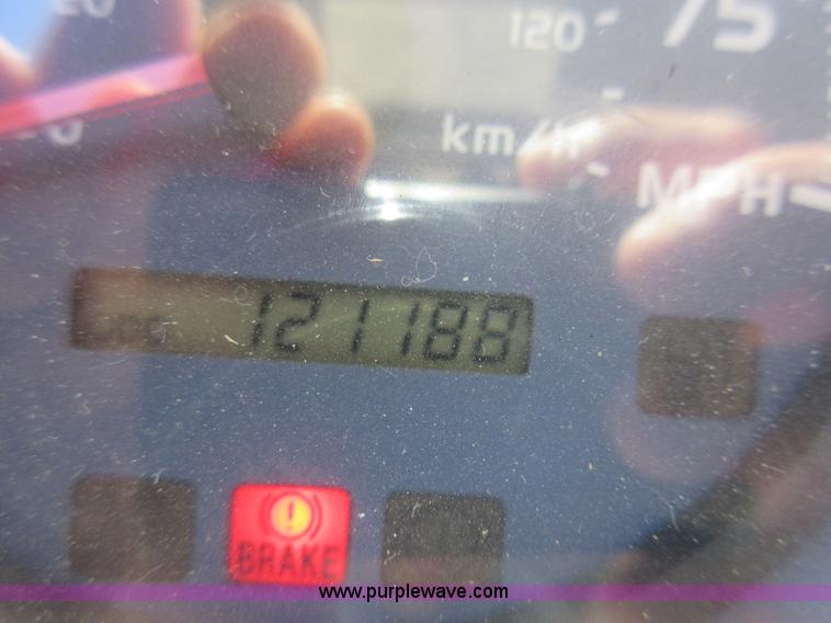 image for item K7900 2008 Hino 238 box truck