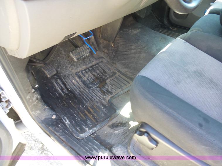 image for item K7907 2008 GMC Sierra 1500 pickup truck