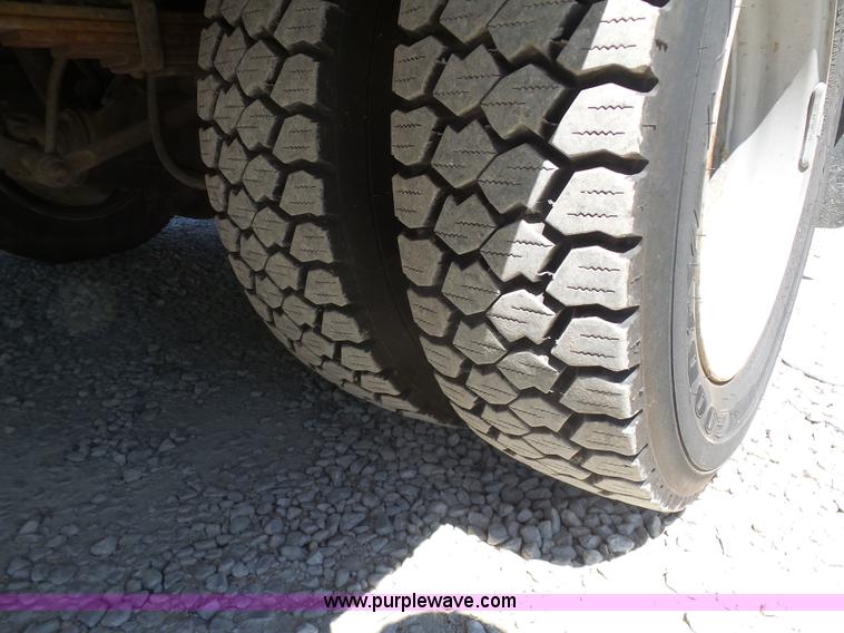 image for item K7911 2008 Ford F550 bucket truck