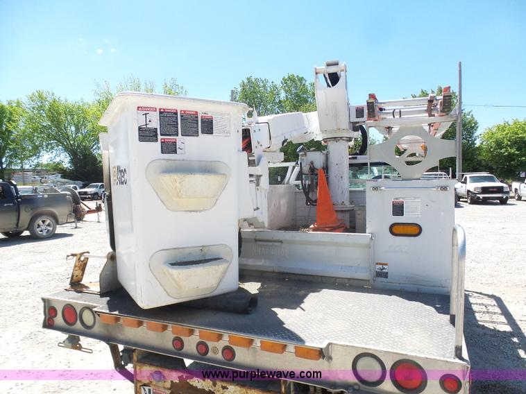 image for item K7911 2008 Ford F550 bucket truck