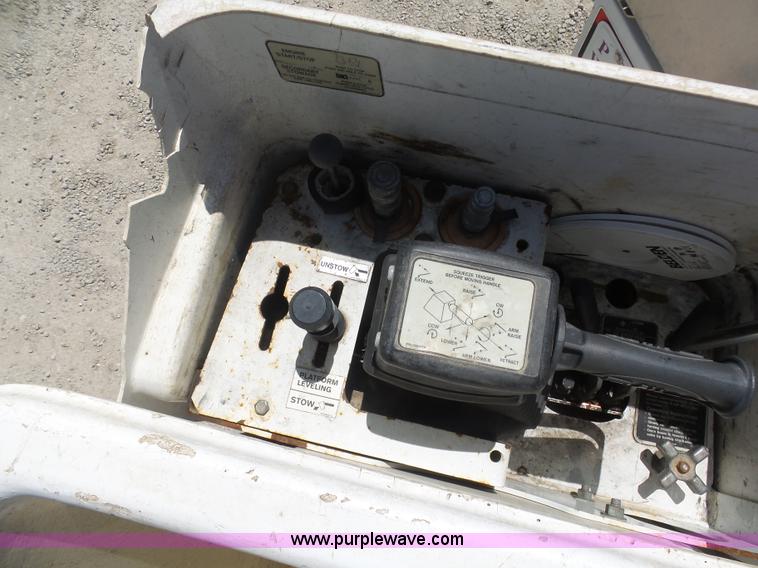 image for item K7911 2008 Ford F550 bucket truck