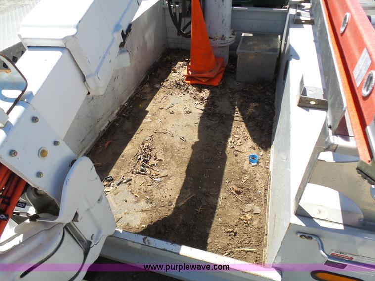 image for item K7911 2008 Ford F550 bucket truck