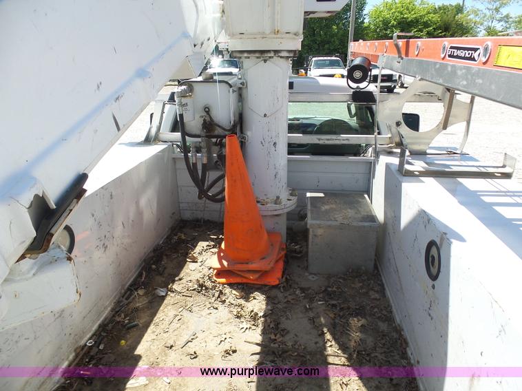 image for item K7911 2008 Ford F550 bucket truck