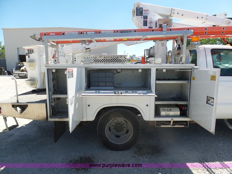 image for item K7911 2008 Ford F550 bucket truck