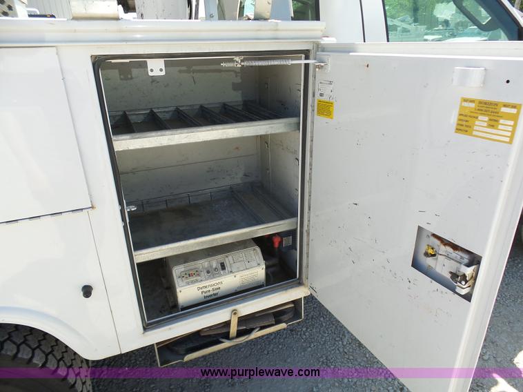 image for item K7911 2008 Ford F550 bucket truck