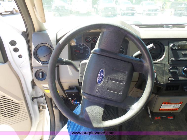 image for item K7911 2008 Ford F550 bucket truck