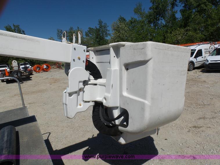 image for item K7915 2008 Ford F550 bucket truck