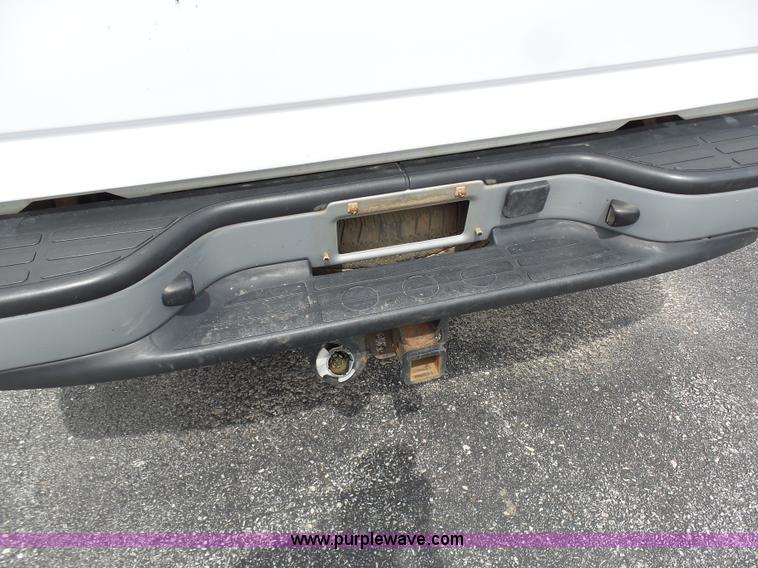 image for item K7948 2005 Chevrolet Silverado 1500 Ext. Cab pickup truck