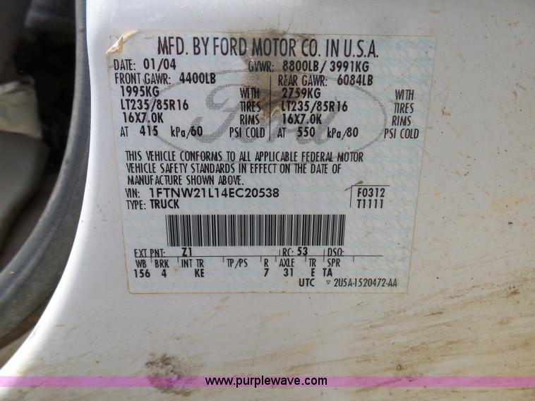 image for item K7954 2004 Ford F250 Super Duty Crew Cab pickup truck