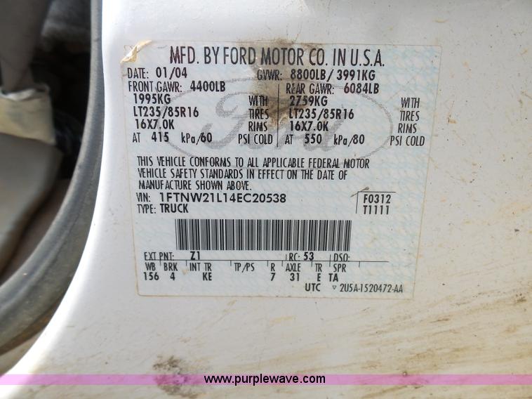 image for item K7954 2004 Ford F250 Super Duty Crew Cab pickup truck