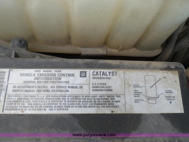 image for item K7955 2005 Chevrolet Silverado 1500 Ext. Cab pickup truck