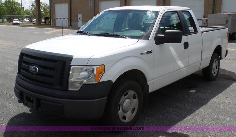 image for item K7956 2009 Ford F150 SuperCab pickup truck
