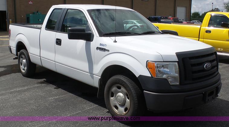 image for item K7956 2009 Ford F150 SuperCab pickup truck