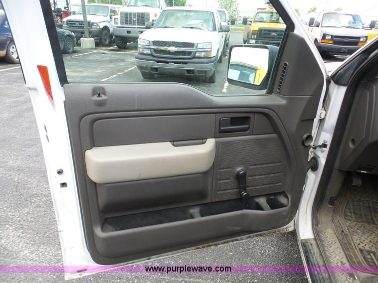 image for item K7956 2009 Ford F150 SuperCab pickup truck