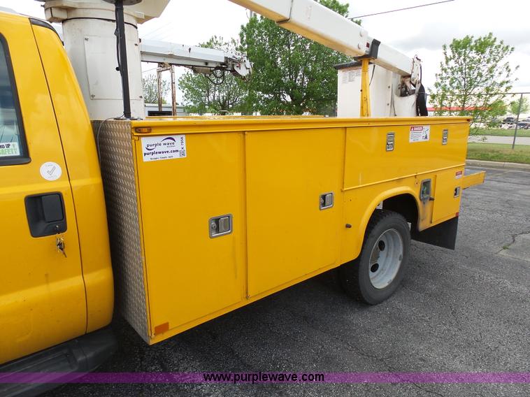 image for item K7958 2008 Ford F550 bucket truck