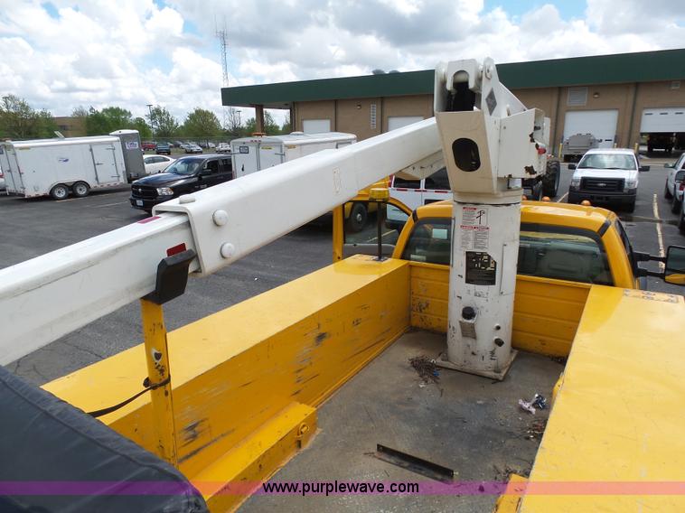 image for item K7958 2008 Ford F550 bucket truck