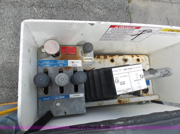 image for item K7958 2008 Ford F550 bucket truck