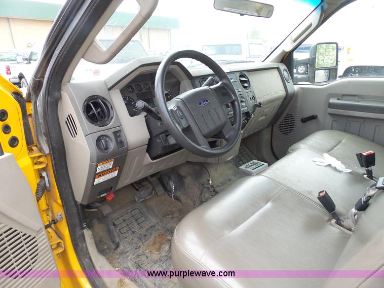 image for item K7958 2008 Ford F550 bucket truck