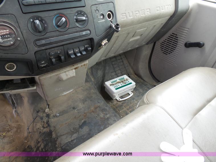 image for item K7958 2008 Ford F550 bucket truck