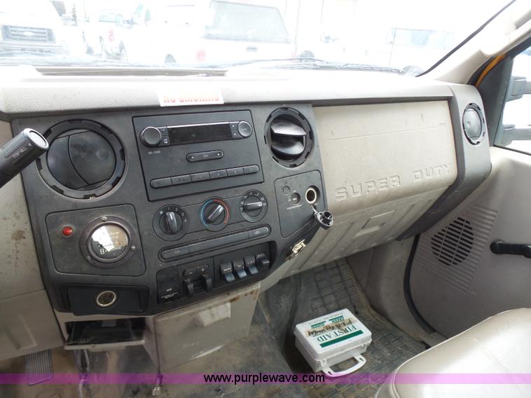 image for item K7958 2008 Ford F550 bucket truck