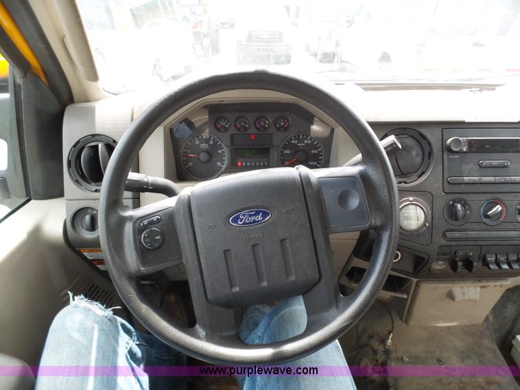 image for item K7958 2008 Ford F550 bucket truck