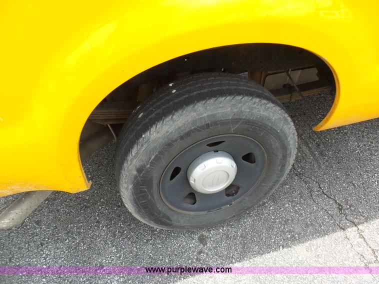 image for item K7960 2008 Ford F250 Super Duty Crew Cab pickup truck