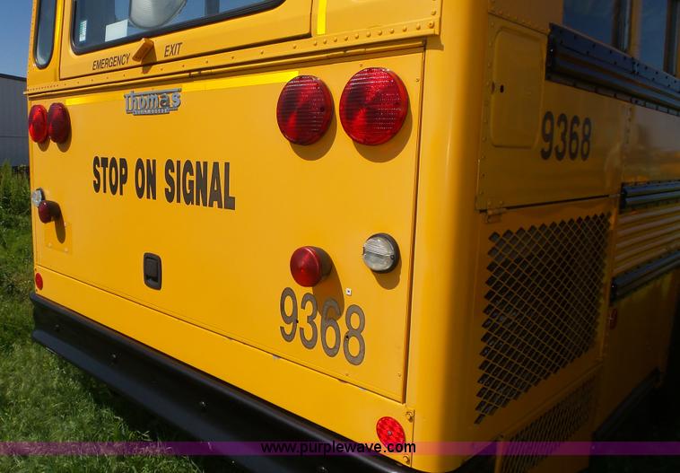 image for item K8287 1993 Thomas Built Saf-T-Liner MVP school bus