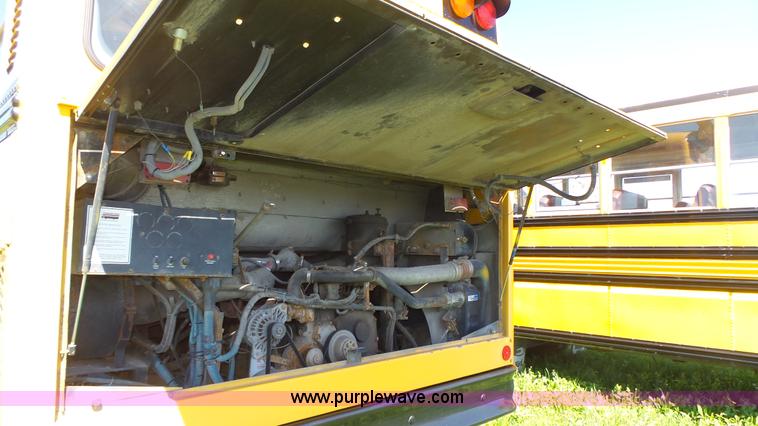 image for item K8287 1993 Thomas Built Saf-T-Liner MVP school bus