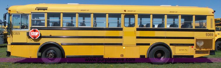 image for item K8288 1993 Thomas Built Saf-T-Liner MVP school bus