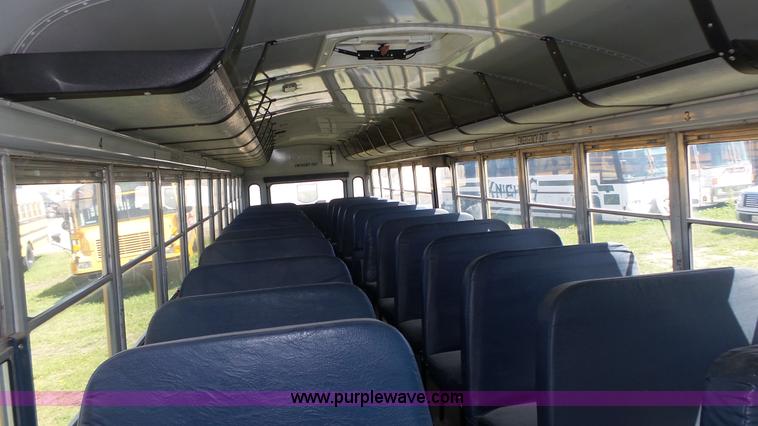 image for item K8288 1993 Thomas Built Saf-T-Liner MVP school bus