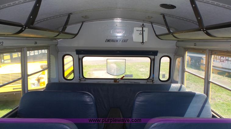 image for item K8288 1993 Thomas Built Saf-T-Liner MVP school bus