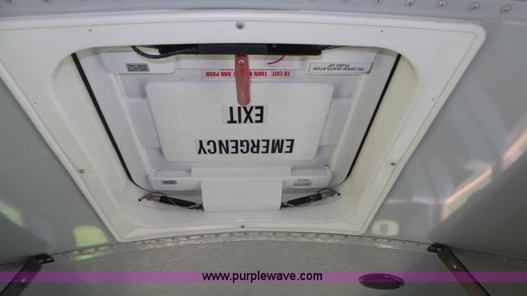 image for item K8288 1993 Thomas Built Saf-T-Liner MVP school bus