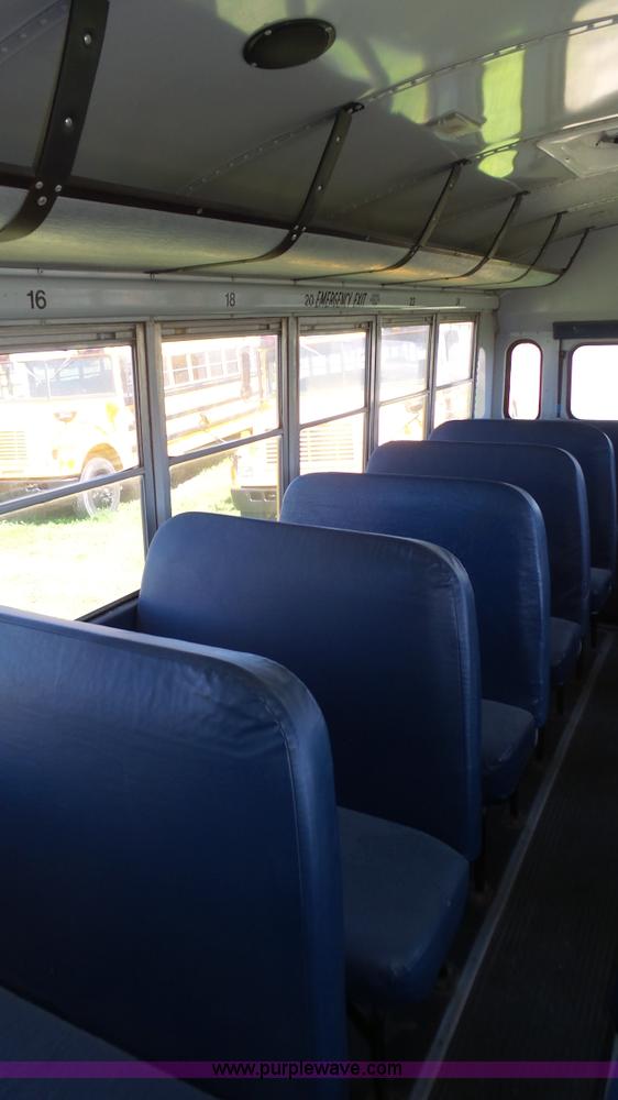 image for item K8288 1993 Thomas Built Saf-T-Liner MVP school bus