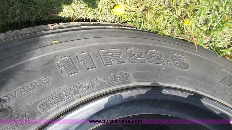 image for item K8288 1993 Thomas Built Saf-T-Liner MVP school bus