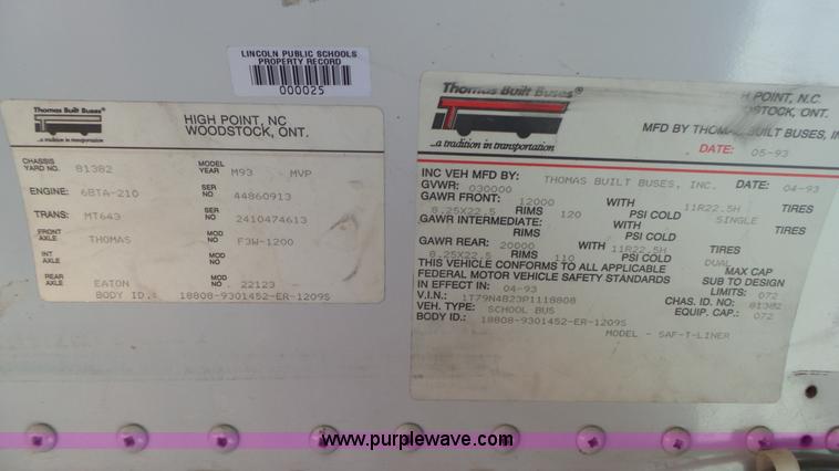 image for item K8288 1993 Thomas Built Saf-T-Liner MVP school bus